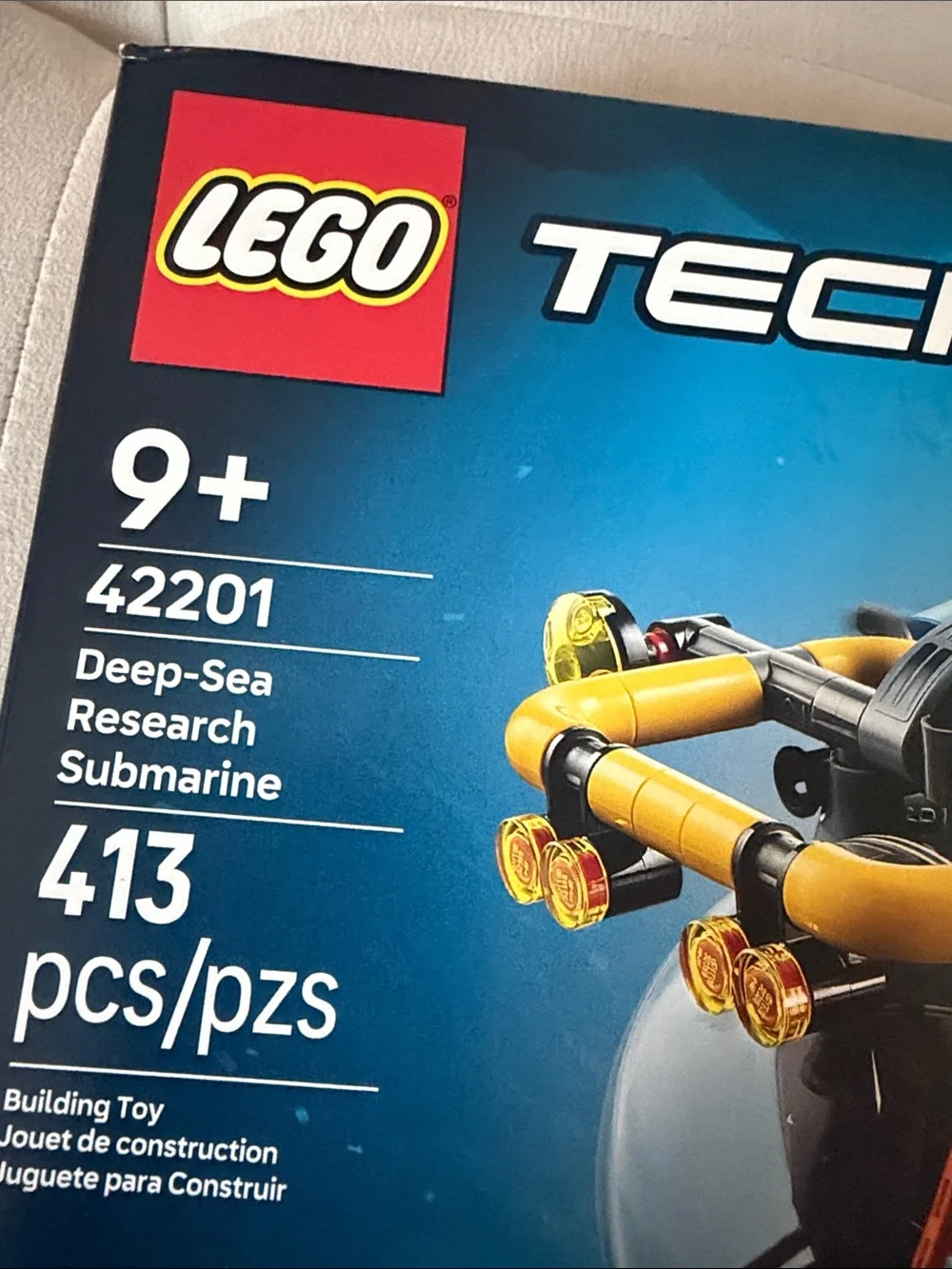 Lego Technic Deep-Sea Research Submarine - Yellow, Blue & Gray